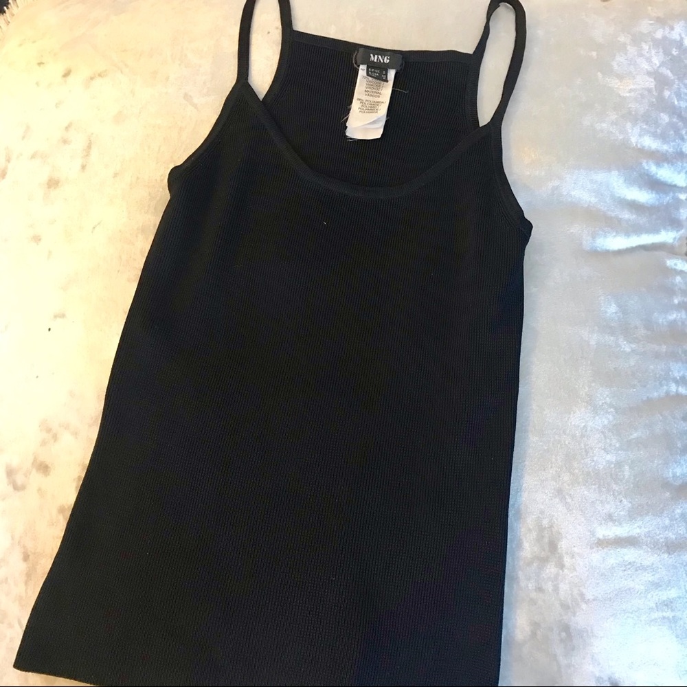 Black Mango Ribbed Cami - Picture 7 of 12